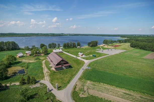 Paršežerio ežero pakrantė Varnių regioniniame parke, Šilalės r.
